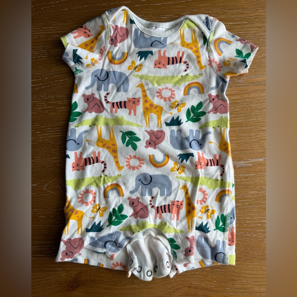 Hanna Andersson Baby Onesie with Animal Print